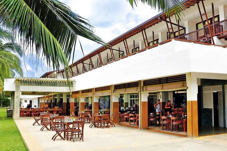 Hotel Goldi Sands Sri Lanka Aussenansicht